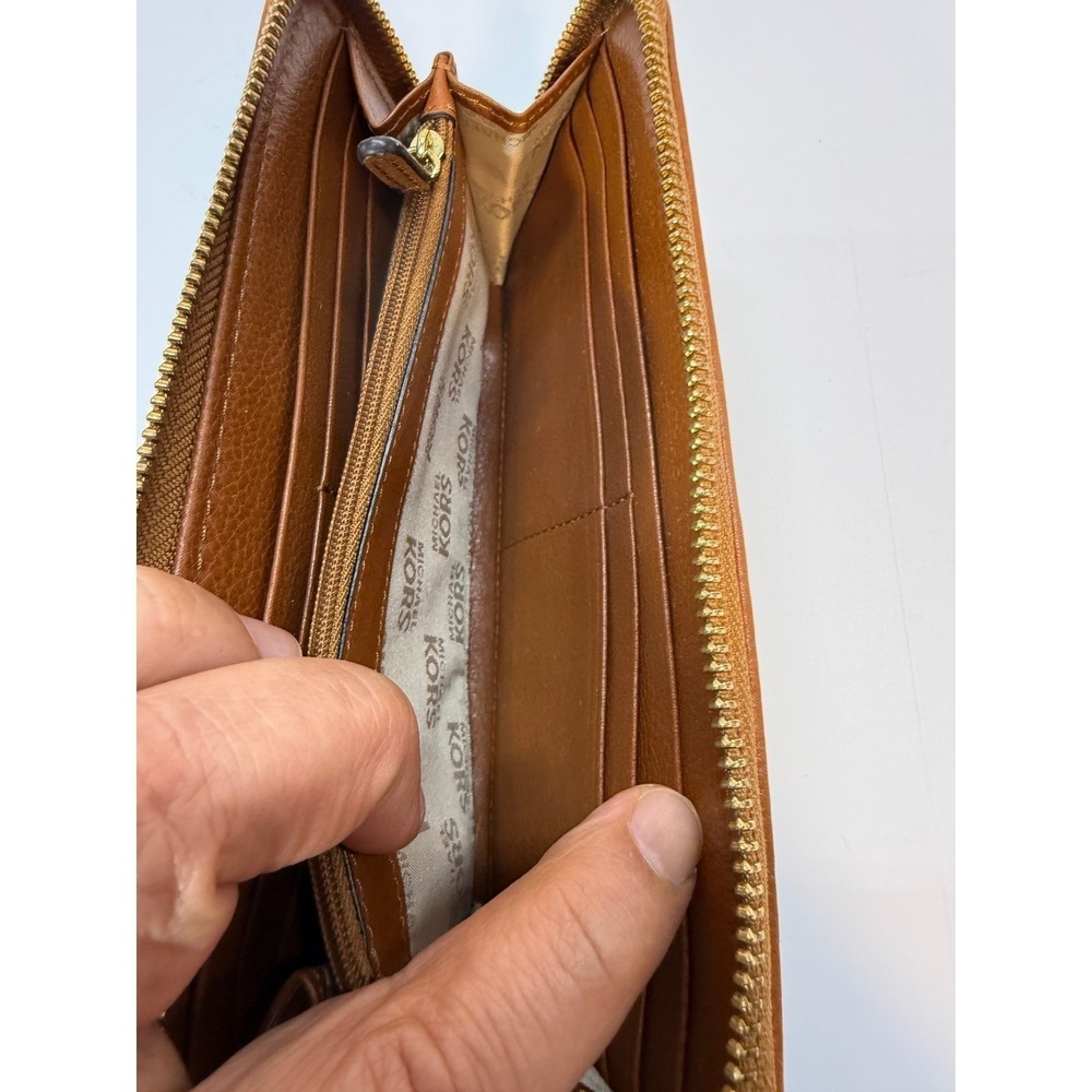 Michael Kors MK Signature Zip Around Continental Wallet Tan Beige Gold Tone Logo - Picture 9 of 11